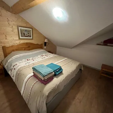 Alpes D'huez Le Crystal *